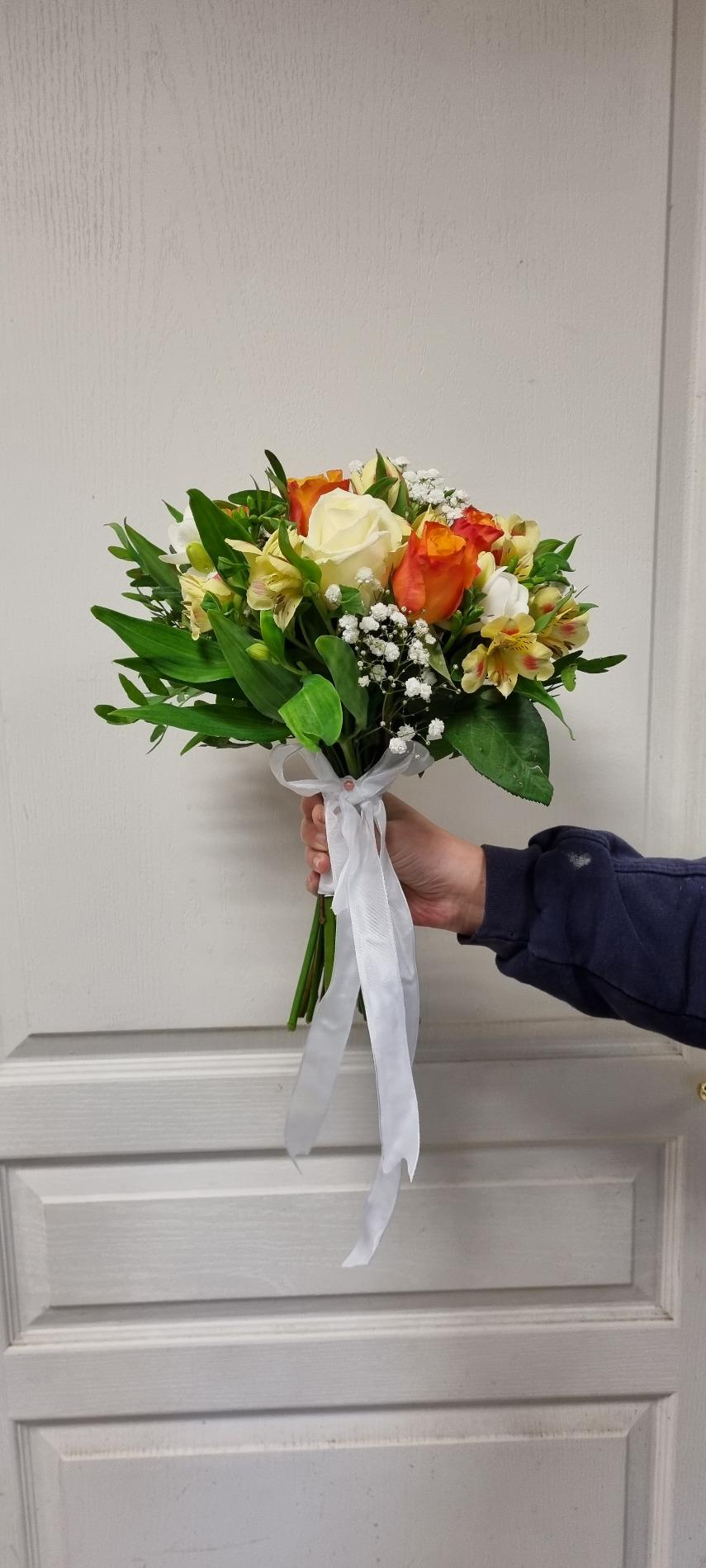 Orange et blanc